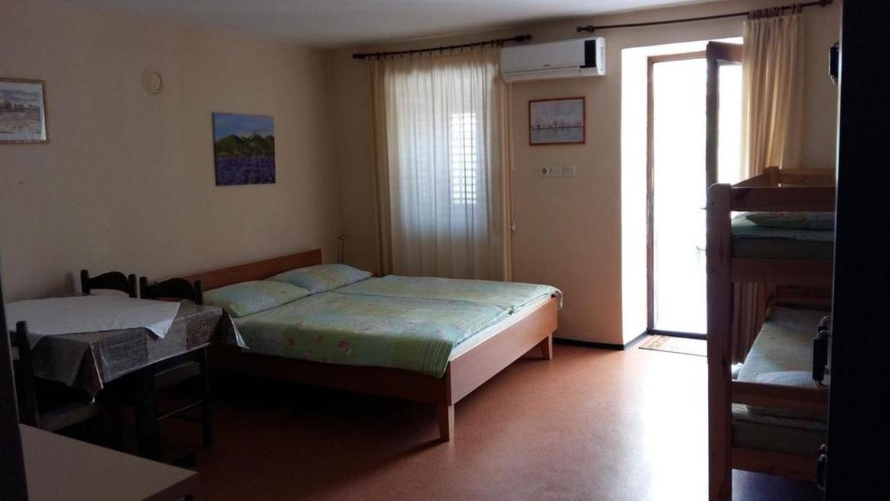 Apartments Peter Dobrinj Phòng bức ảnh